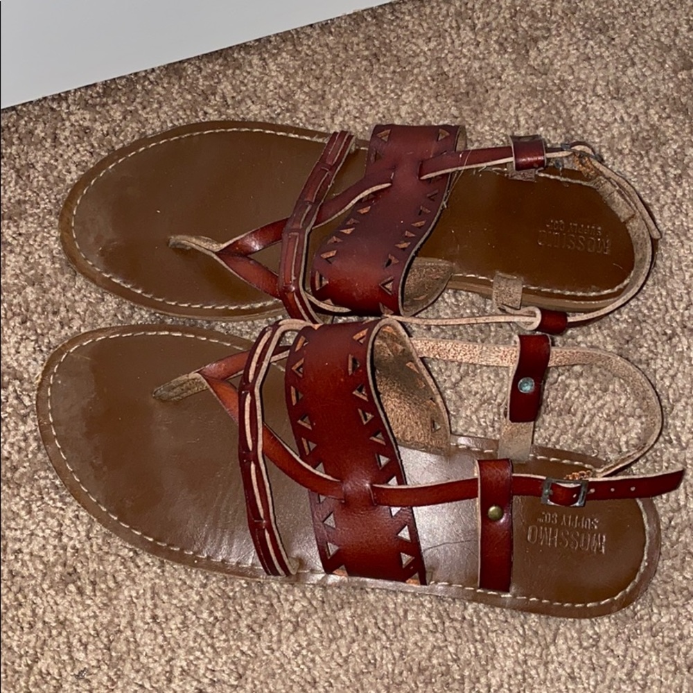 〽️BROWN SANDALS〽️